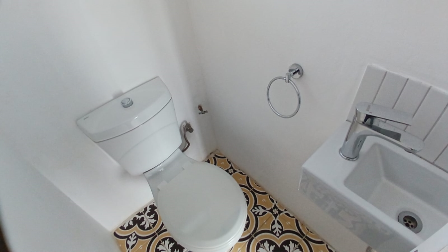 To Let 1 Bedroom Property for Rent in Clamhall Western Cape